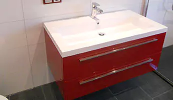 DOKTORbad Hannover seit 1996 Badezimmersanierung 3D-Badplanung Barrierefrei Behindertengerecht Altersgerechte Badezimmer, Bäder, Duschumbauten, Glasduschen, Badmöbel, 3D-Planung, Komplettpreis, Hand in Hand