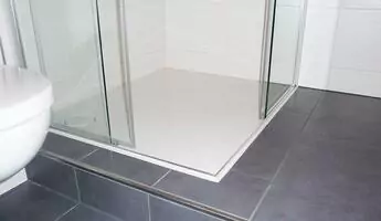 DOKTORbad Hannover seit 1996 Badezimmersanierung 3D-Badplanung Barrierefrei Behindertengerecht Altersgerechte Badezimmer, Bäder, Duschumbauten, Glasduschen, Badmöbel, 3D-Planung, Komplettpreis, Hand in Hand