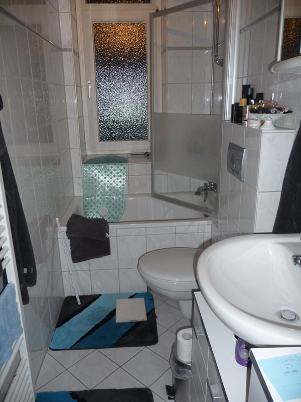 DOKTORbad Hannover seit 1996 Waschtische, Duschen, Spiegel, Sanitäranlage, Licht, Fliesen, Wandoberfläche,  Glassduschen, Flüssigtapete, Renovieren, Sanieren, Miet- & Gewerbeobjekte, Badausstattung