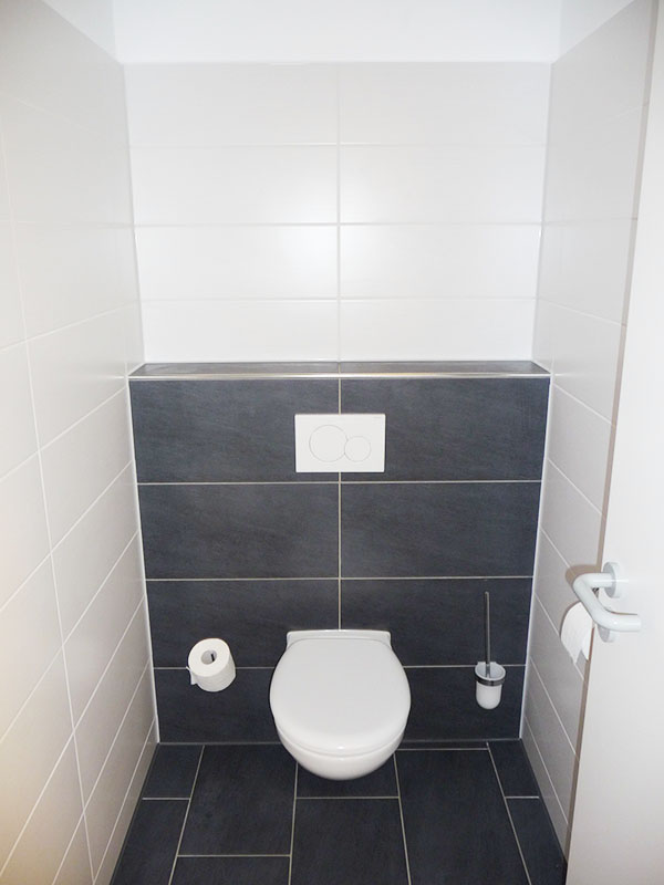 DOKTORbad Hannover seit 1996 Waschtische, Duschen, Spiegel, Sanitäranlage, Licht, Fliesen, Wandoberfläche,  Glassduschen, Flüssigtapete, Renovieren, Sanieren, Miet- & Gewerbeobjekte, Badausstattung