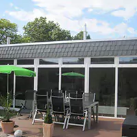 DOKTORbad Hannover seit 1996 Badezimmersanierung 3D-Badplanung Barrierefrei Behindertengerecht Altersgerechte Badezimmer, Bäder, Duschumbauten, Glasduschen, Badmöbel, 3D-Planung, Komplettpreis, Hand in Hand
