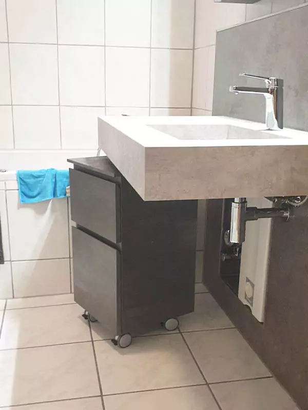 DOKTORbad Hannover seit 1996 Waschtische, Duschen, Spiegel, Sanitäranlage, Licht, Fliesen, Wandoberfläche,  Glassduschen, Flüssigtapete, Renovieren, Sanieren, Miet- & Gewerbeobjekte, Badausstattung